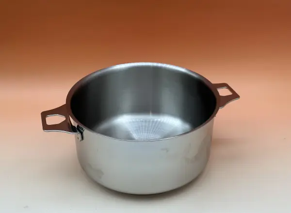 Lot 4 casseroles twisty