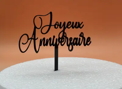 Cake topper joyeux anniversaire