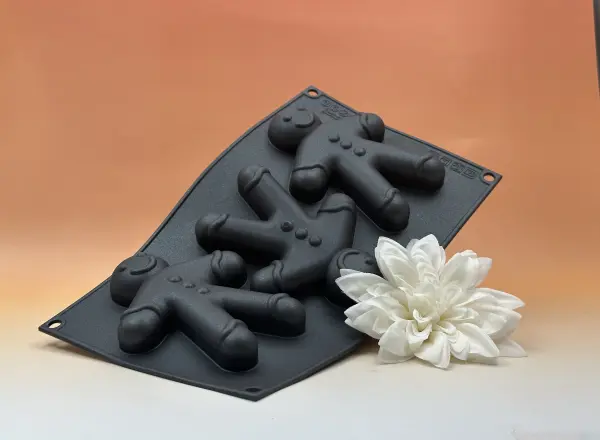 600350_moule-manele_dessous