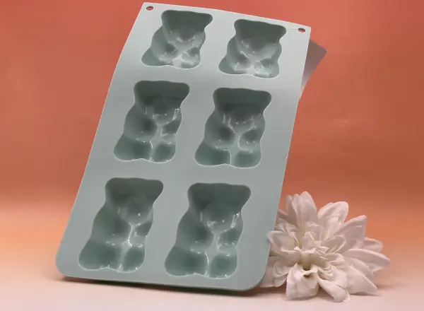 600479_moule-6-oursons_devant