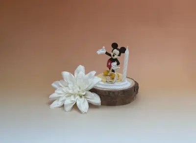 Sujet bougie Mickey ou Minnie