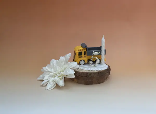 Sujet bougie véhicule