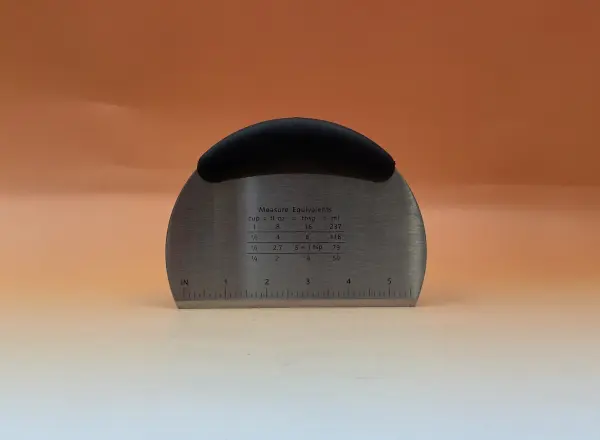 Coupe pâte gradué