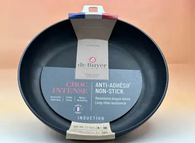 Poêle à crêpe choc intense amovible